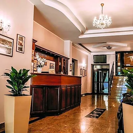 Bed & Breakfast Gosciniec Kaszubski 4*