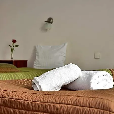 Bed & Breakfast Gosciniec Kaszubski 4*