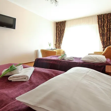 Gosciniec Kaszubski קארטוזי