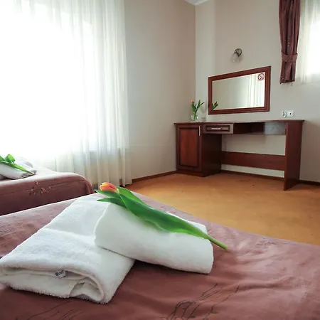 לינה וארוחת בוקר Gosciniec Kaszubski